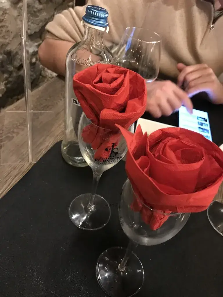 Areej Ludo_Les Fougères_Seneffe_review