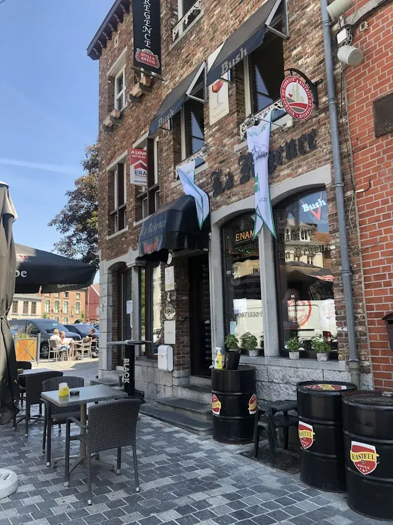 Layla Sofie Aiad_Taverne La regence_Soignies_Bewertung