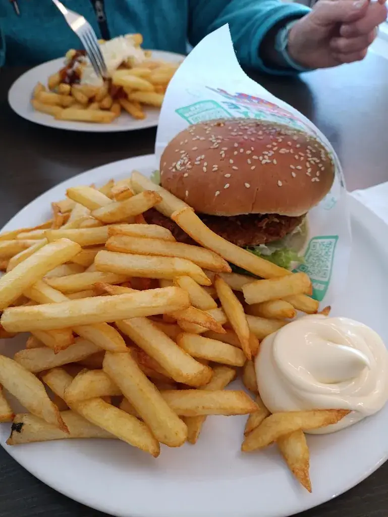 Checkpoint Burger&Bar Fritüre_Vith_slider_image_3