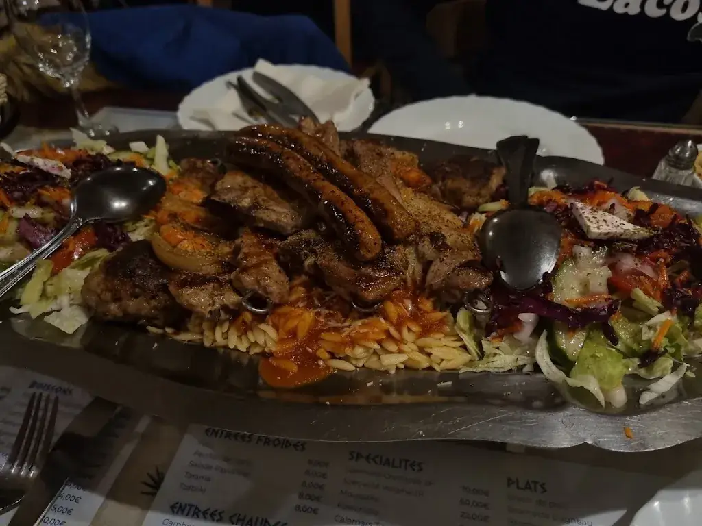 Cédric Wasterlain_Le Vergina_Seraing_review