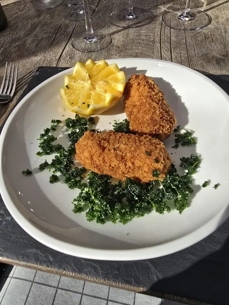 Lesse Capade_Tellin_slider_image_2