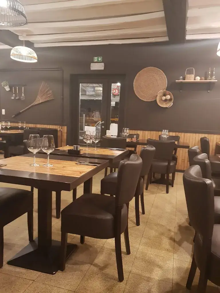 Greggorio_Tenneville_slider_image_1