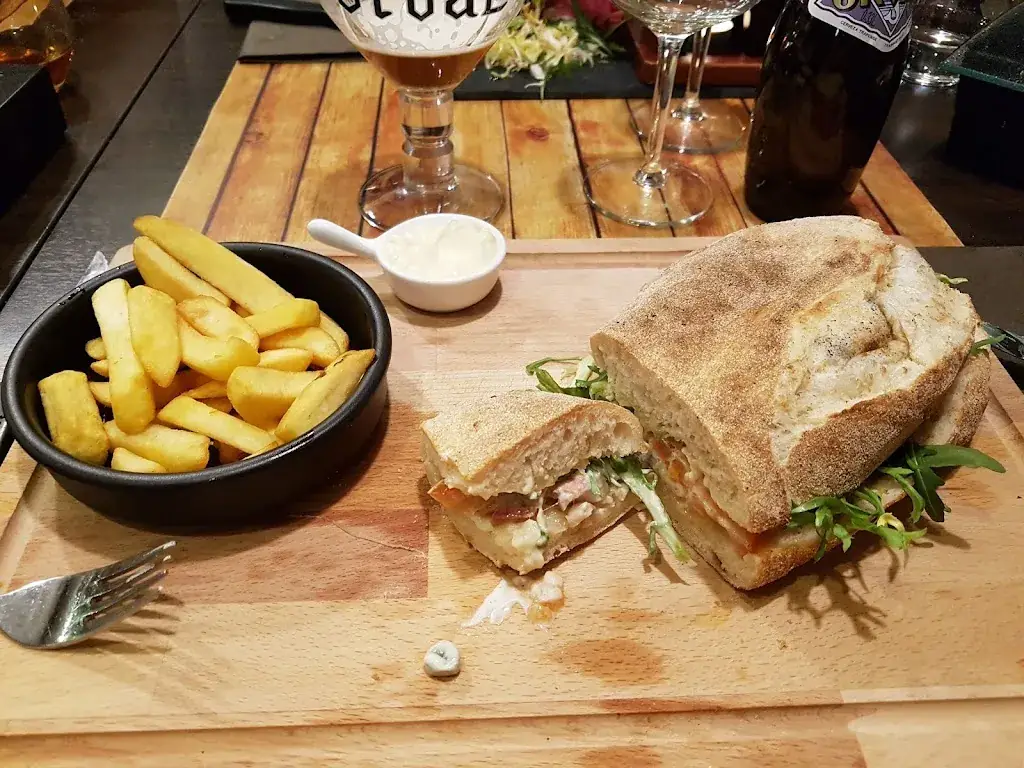 Greggorio_Tenneville_slider_image_3