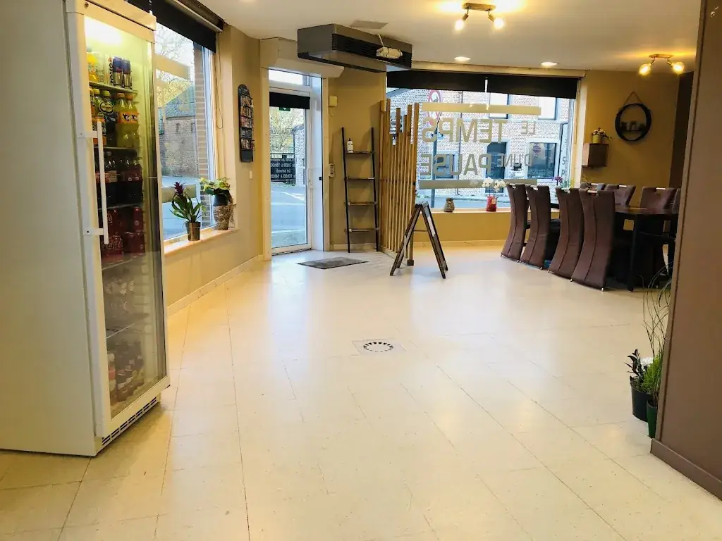 Emmanuel Godefroid_Le Temps d'une Pause_Sombreffe_review