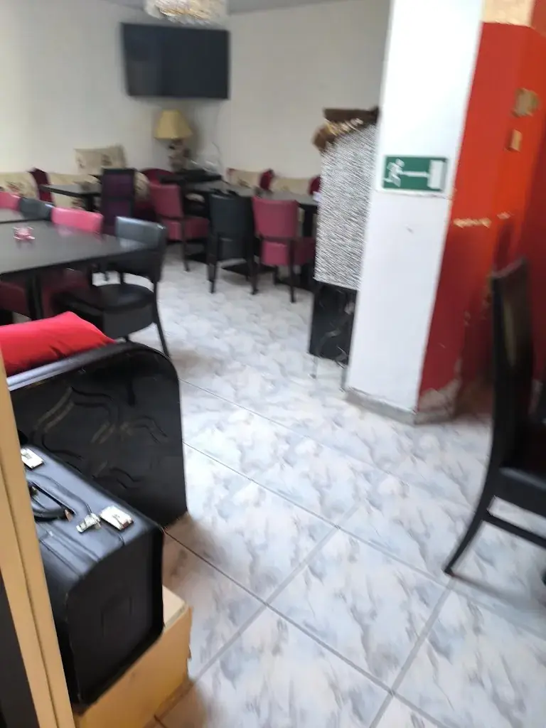 Marvin Nef_CLEOPATRA_Tournai_review