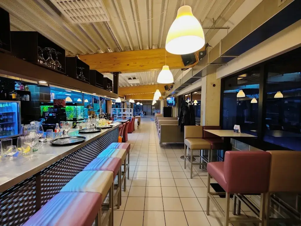 Le 37 Restaurant in Verlaine