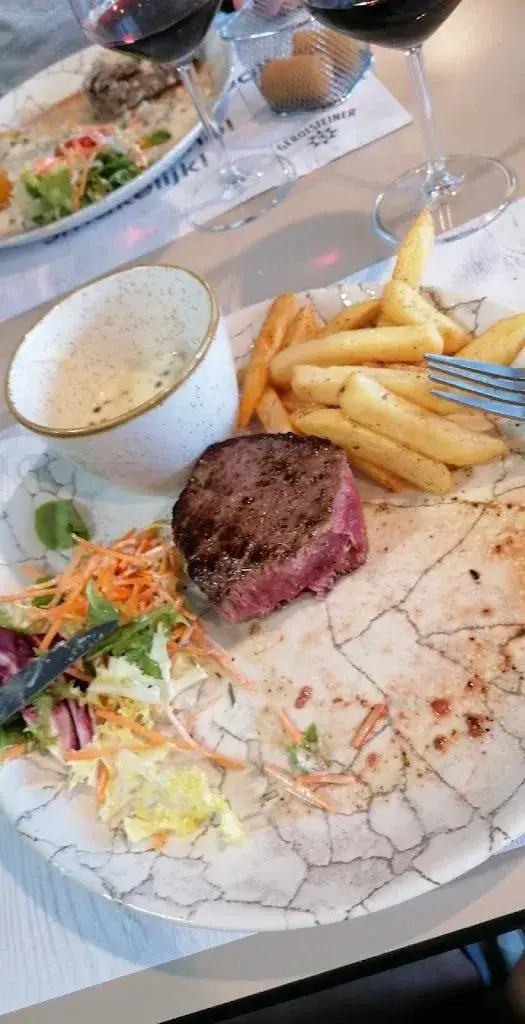 Le 37_Verlaine_slider_image_3