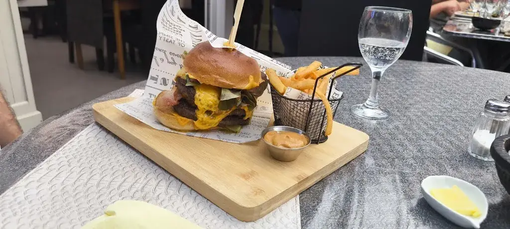 L'Arsouille_Tubize_slider_image_3