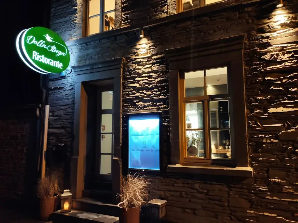 Martijn van der Sluis_Dalla Strega_Vielsalm_review