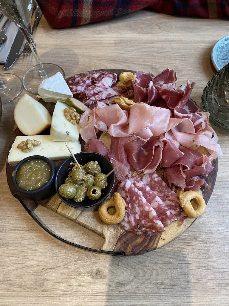 Lars Van Eesbeeck_Dalla Strega_Vielsalm_review