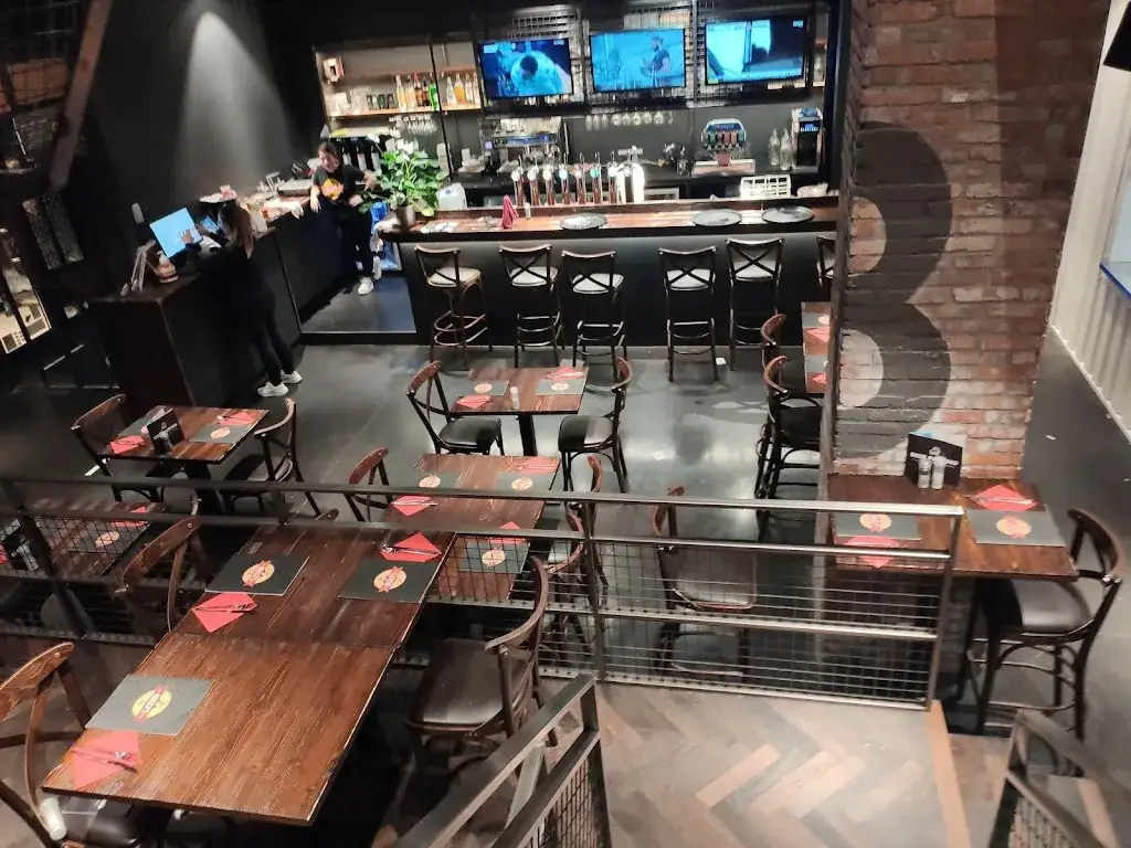 HUGGYS restaurant à Sprimont