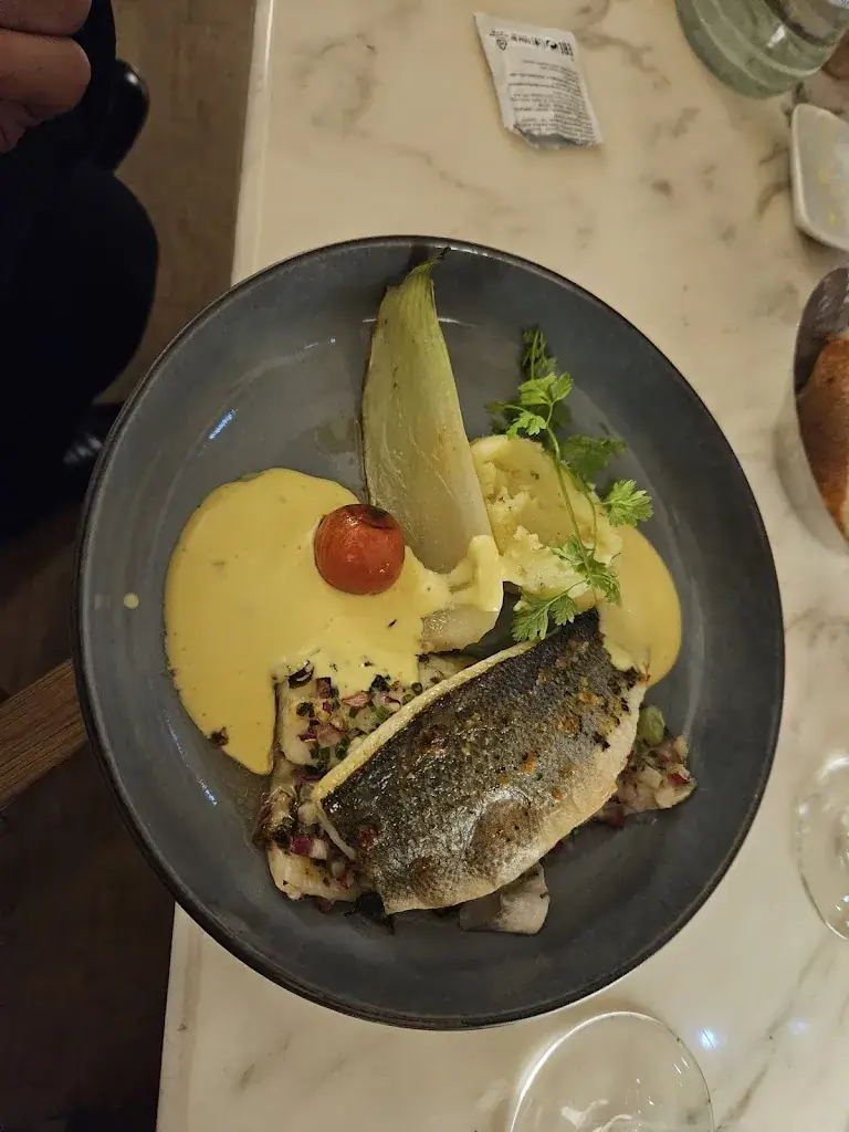 Edouard Langhendries_La Marelle_Sprimont_review