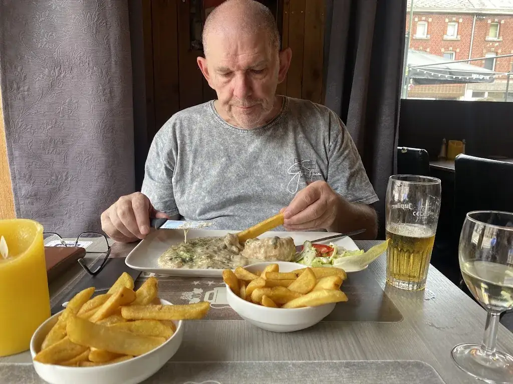 Menu_Restaurant brasserie du Vieux Pont_Trois-Ponts_image_7