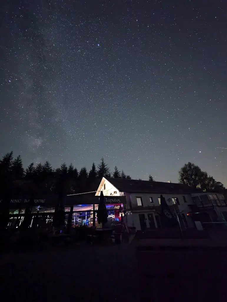 Sheldon Keeping_Camping L'Ancienne Barrière_Trois-Ponts_review