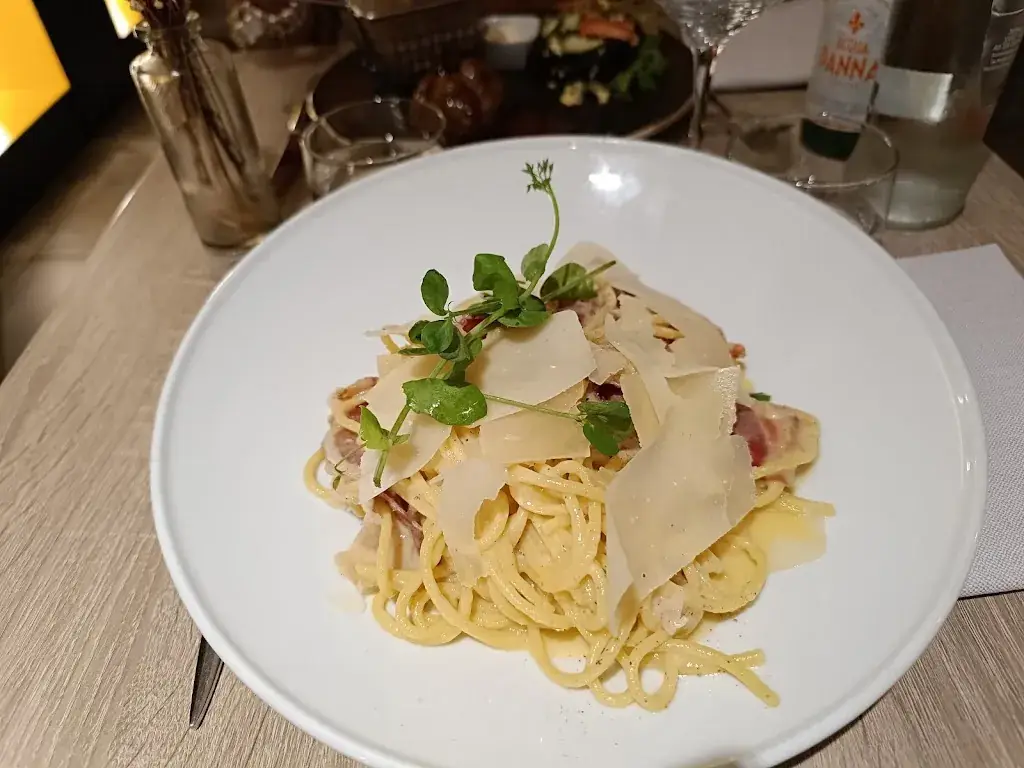 Giuliano Tudisco_Fika Visé_Visé_review