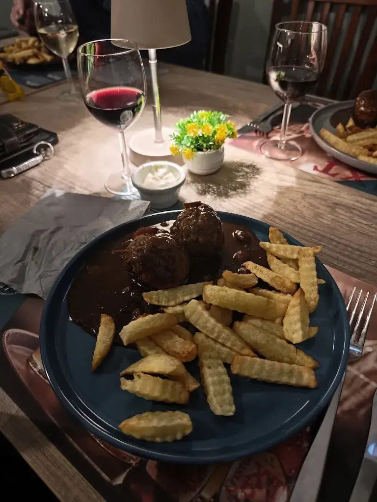 Florent Michaux_Le relais chez Jean-Phi_Wasseiges_review