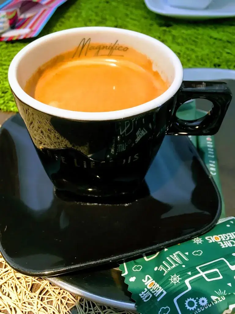 Eugene Khomutovskyi_Temps Libre - Brasserie_Welkenraedt_review