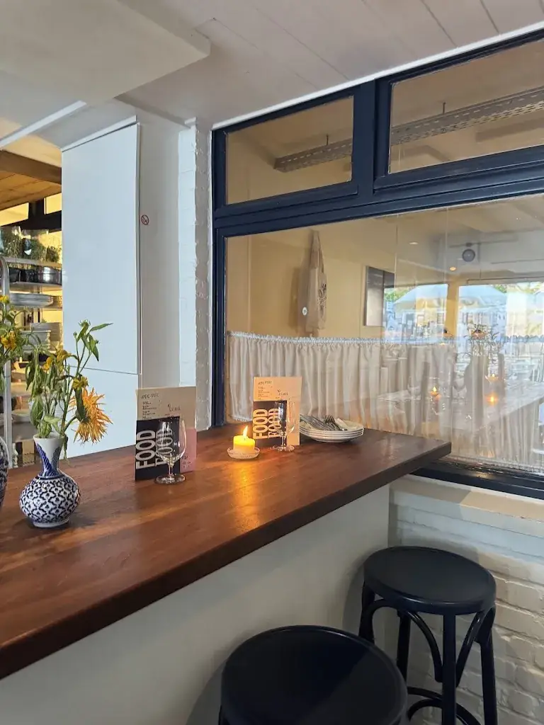 ONSLOW_Brugge_slider_image_1