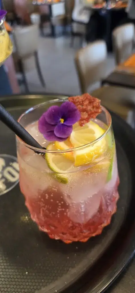 La cuisine des Compagnons_Walcourt_slider_image_3