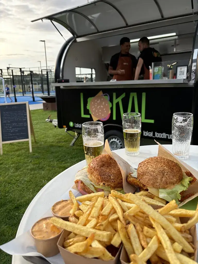 LOKAL Foodtruck_Villers-le-Bouillet_slider_image_2
