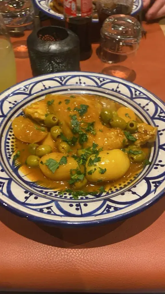 Loredana Derosa_Chez Radia_Verlaine_review