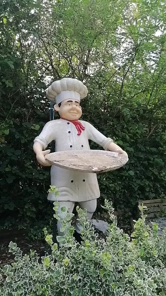 Josephine De Mita_Traiteur Restaurant Le Grill - On - Vert_Amay_reseña