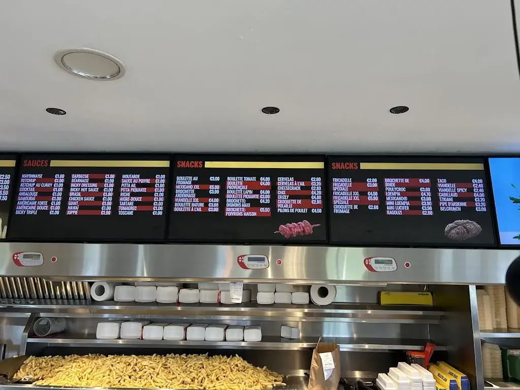 Menü_Maxi-Frites_Villers-le-Bouillet_Bild_3