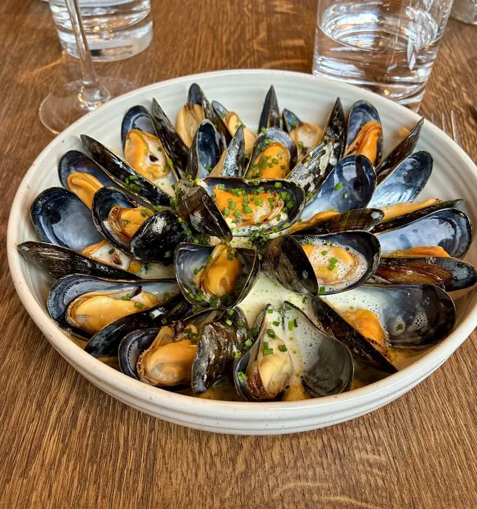 JACOBIN_Brugge_slider_image_2