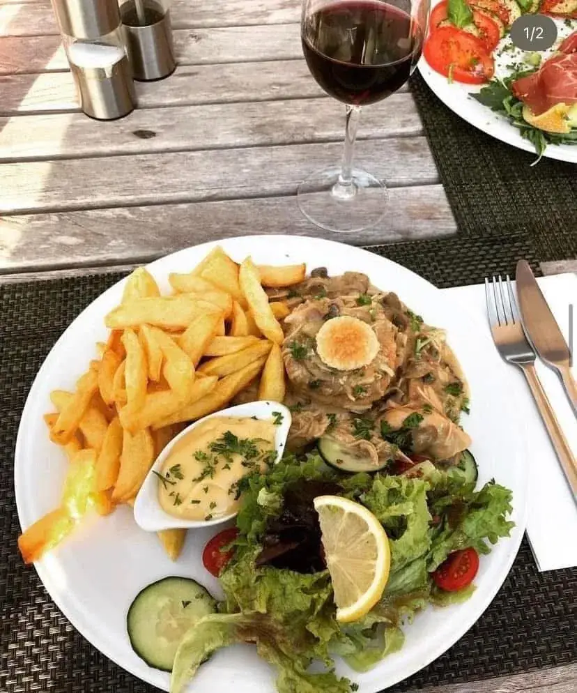 Le Côté Court_Wanze_slider_image_3