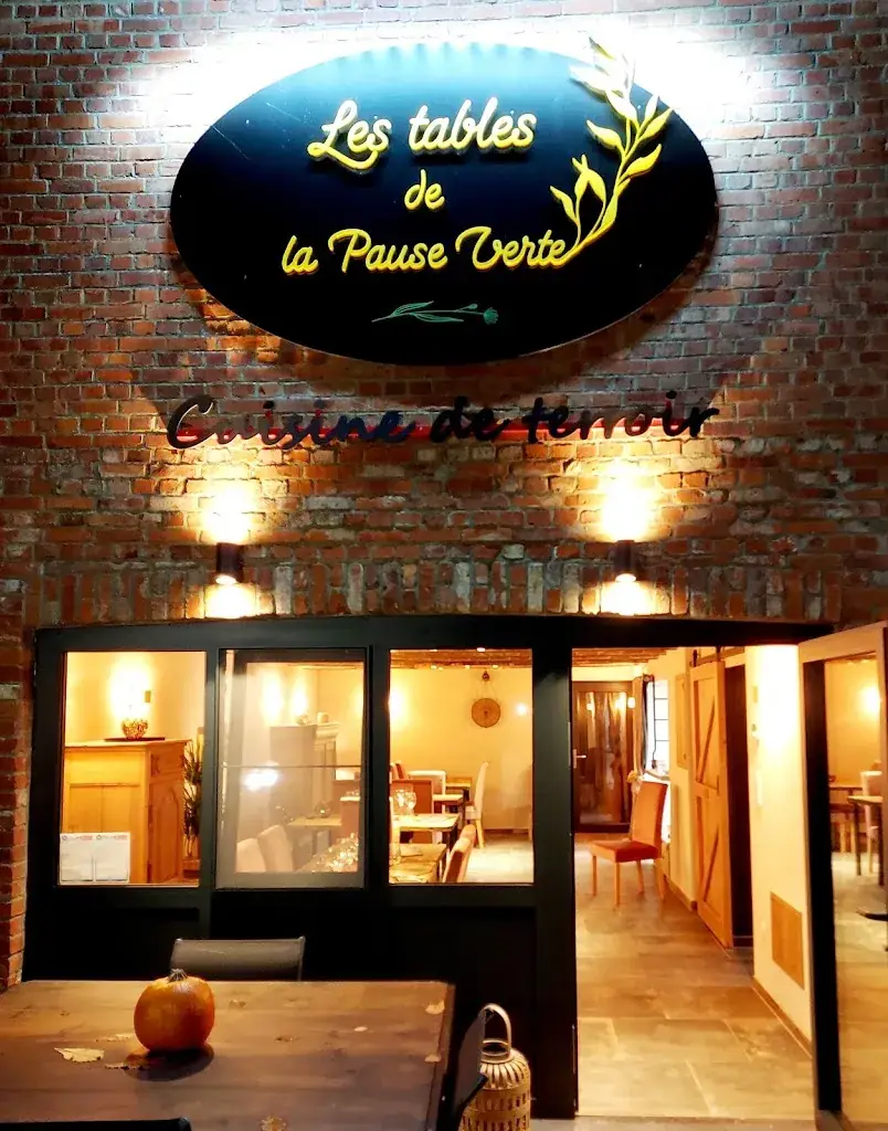 Les Tables de la Pause Verte_Wellin_slider_image_1