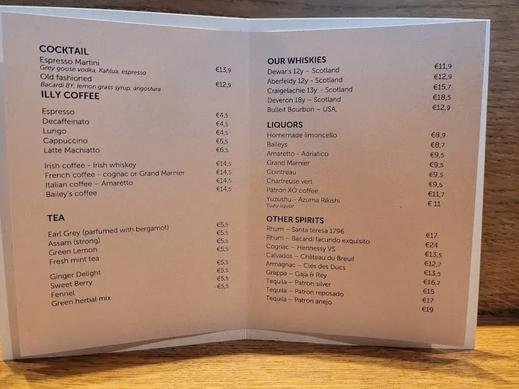 Menu_LESS Eatery_Brugge_image_4