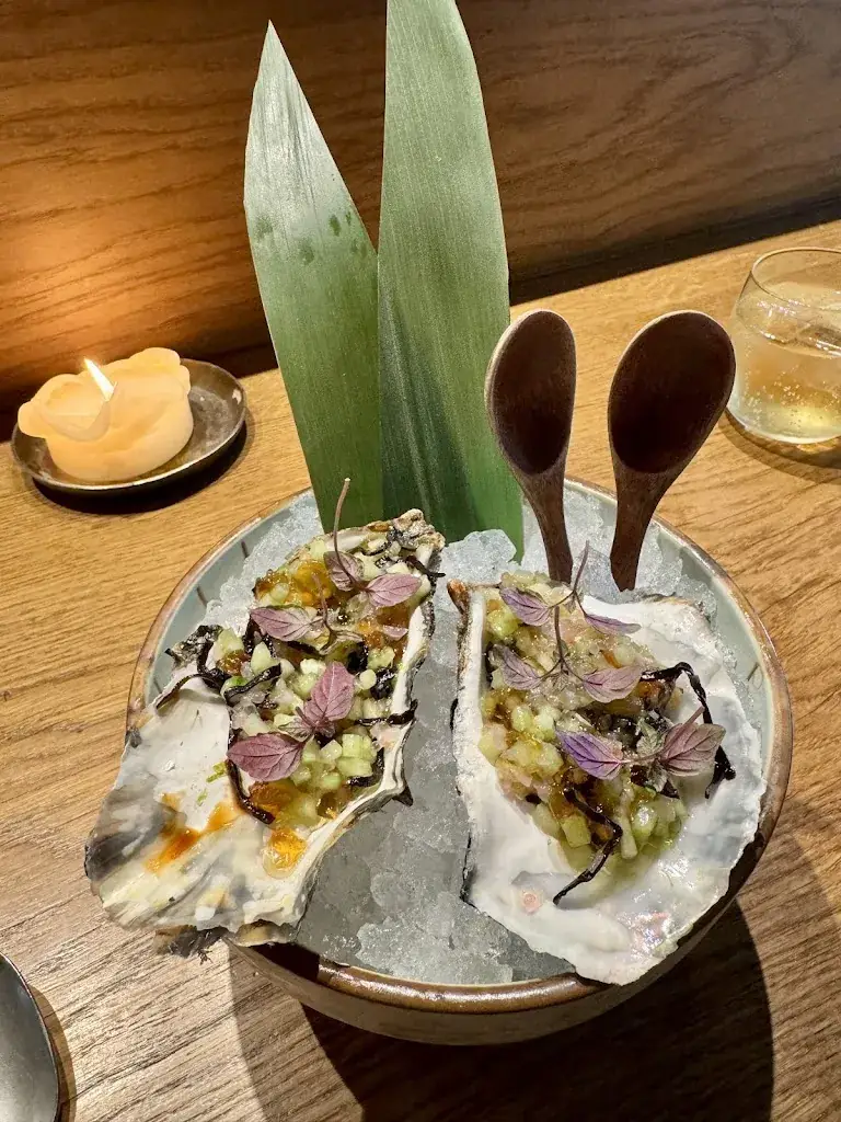 Raymond Tam_LESS Eatery_Brugge_review