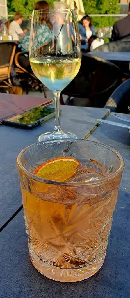 Menu_ODA Rooftop Bar_Brugge_image_7