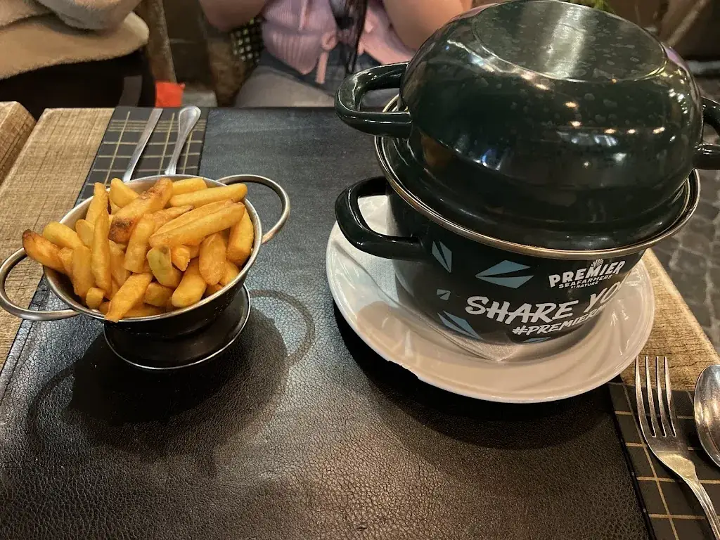 Rihab Bennadi_Surf&Turf Brugge_Brugge_reseña