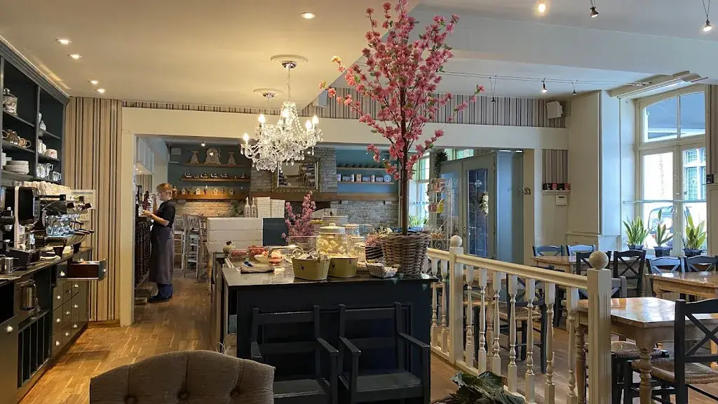 Chris_D _Tante Marie_Damme_review