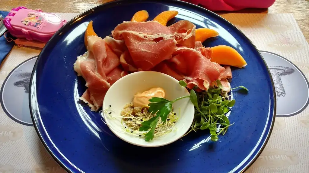 Tante Marie_Damme_slider_image_2