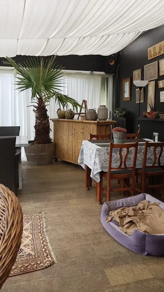 PLATHEULE Restaurant in Damme