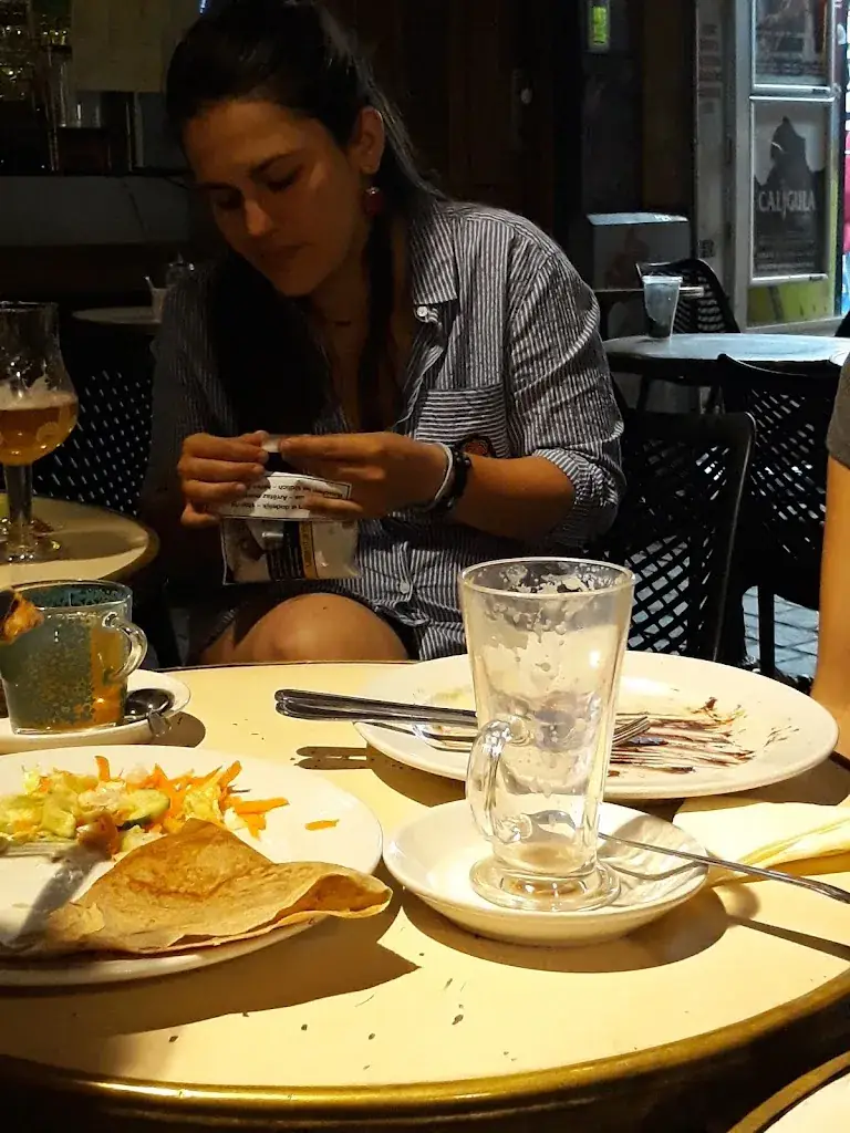 Menü_Santorini Brussels Grand-Place_Bruxelles_Bild_9