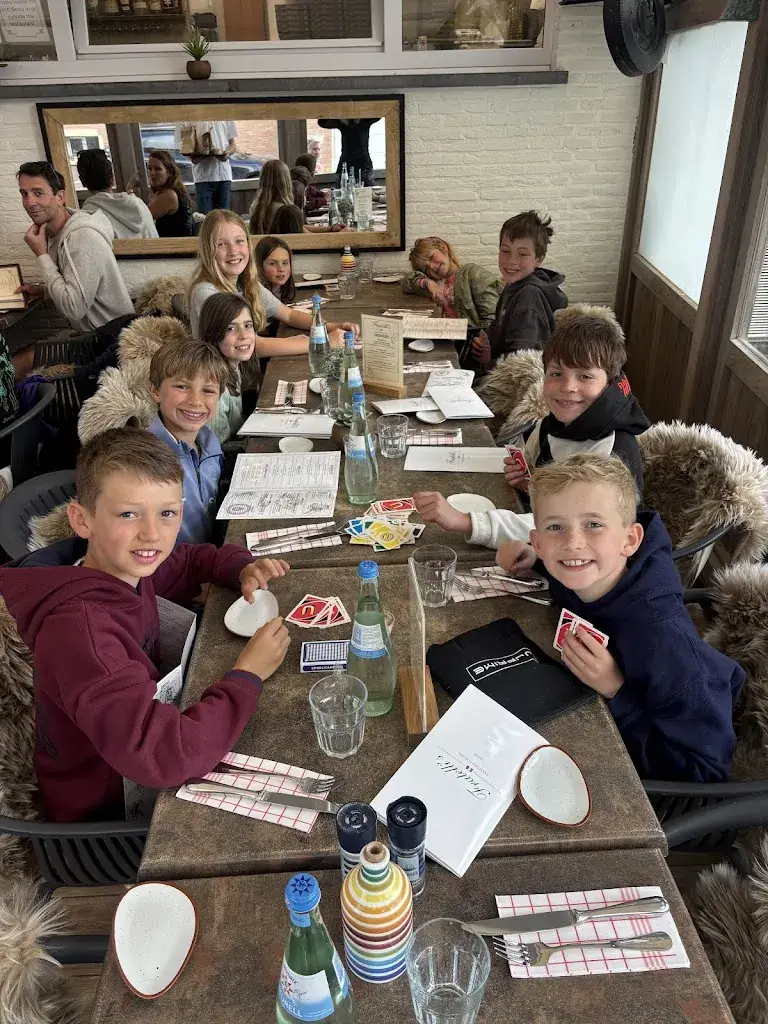 Emma Masters_Fratelli's_Haan_review