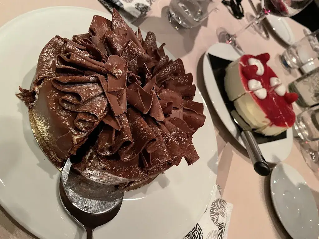 Schamporum restaurant_Pinte_slider_image_2