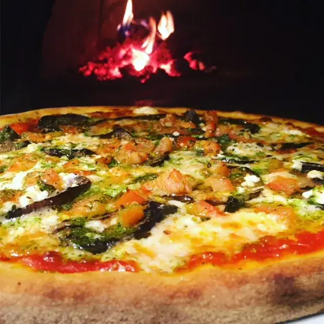 Nero t'Avola_Pinte_slider_image_2