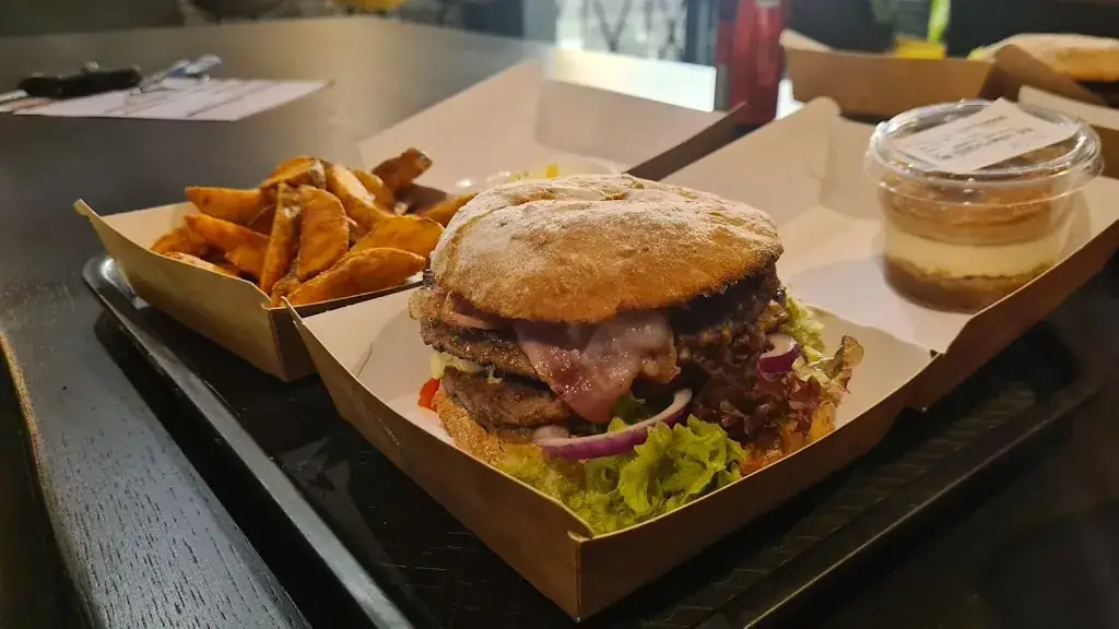 Michael Kornisch_Burgerlijk Deerlijk_Deerlijk_reseña