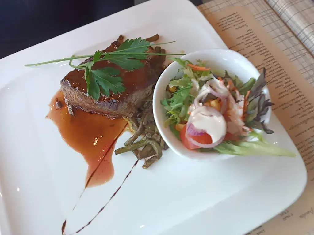 kerdi mihhailova_La Furnoise_Panne_review