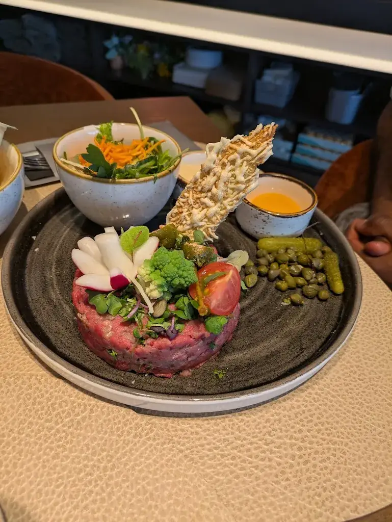 Amie Crago_Mirage 🇧🇪_Panne_review