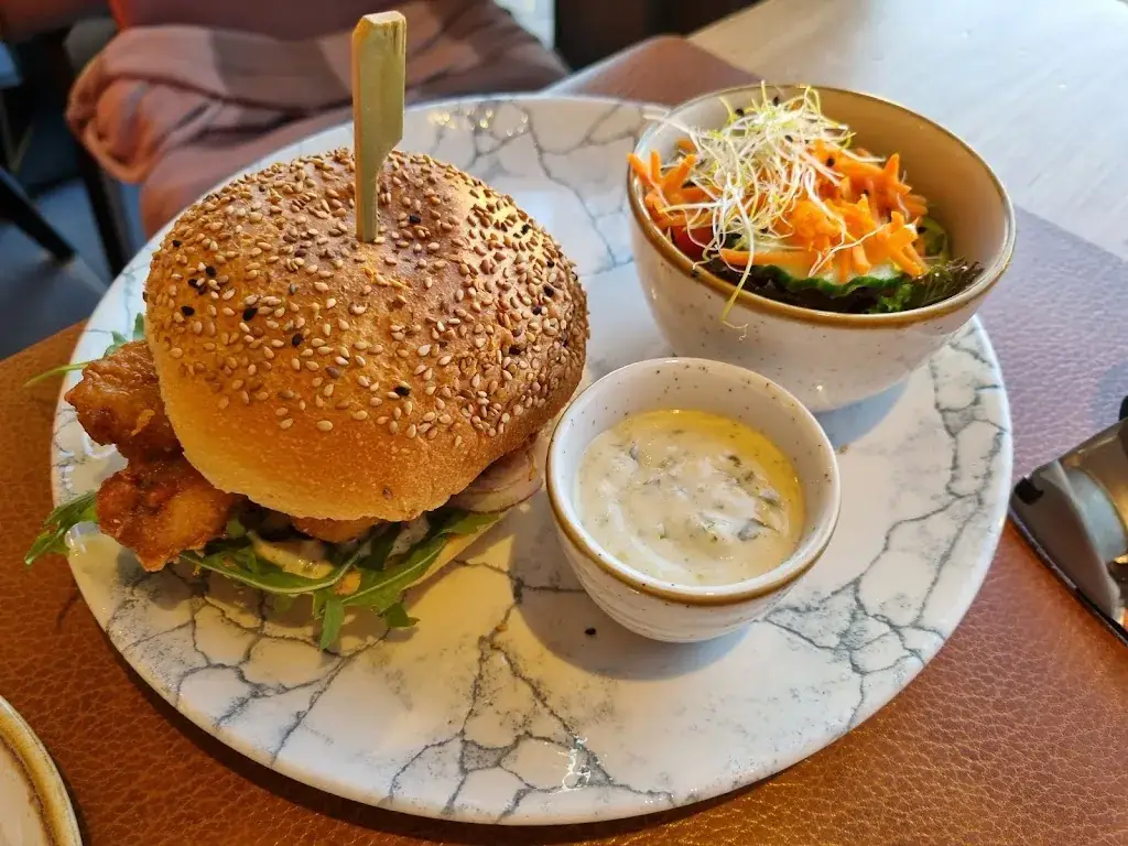 バルトシュ_Mirage 🇧🇪_Panne_review