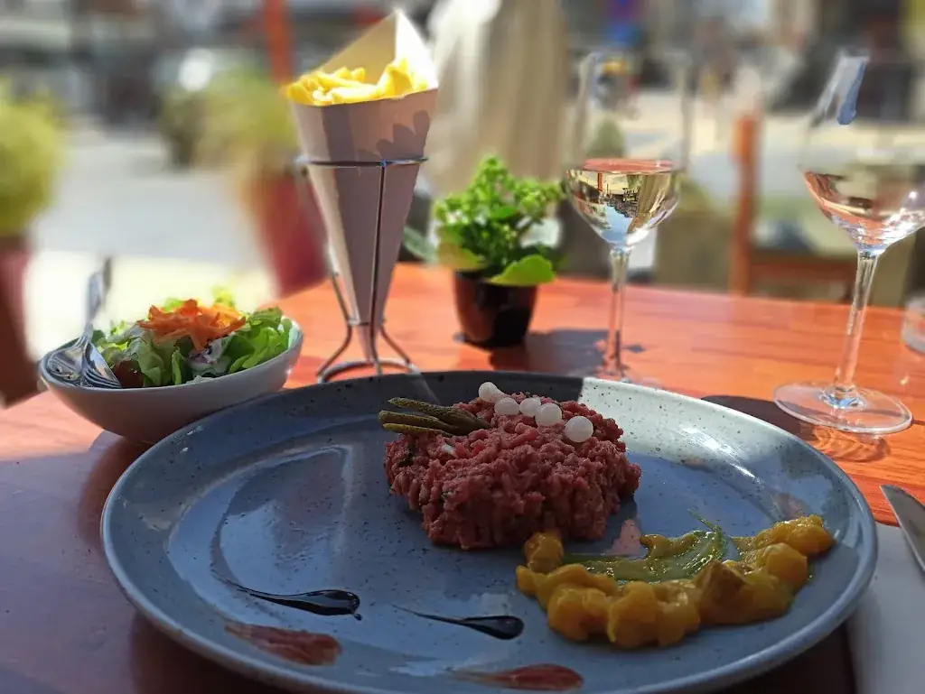 Menu_Benelux Restaurant_Panne_image_6