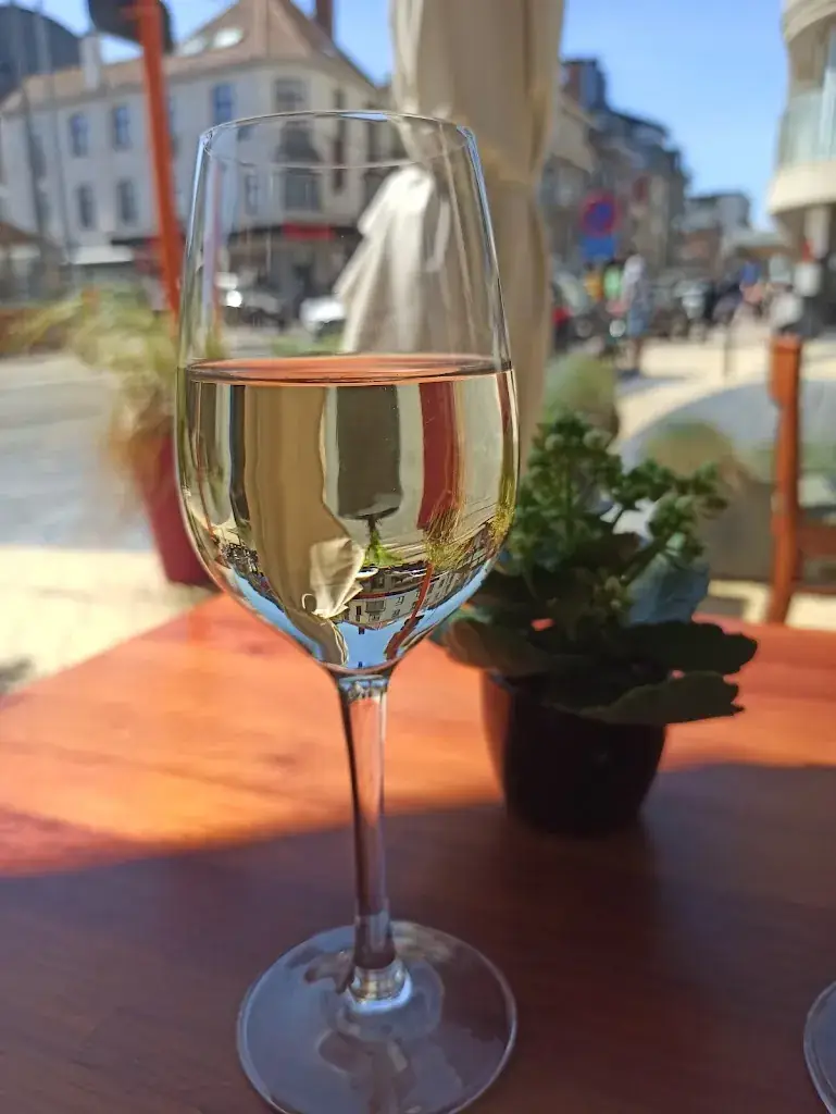 Menu_Benelux Restaurant_Panne_image_8