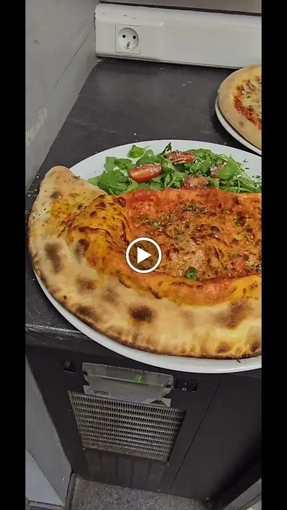 Casa Bella De Panne Restaurant in Panne