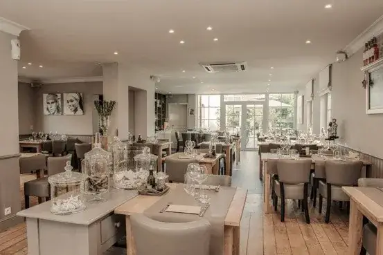 Kommilfoo De Panne Restaurant in Panne