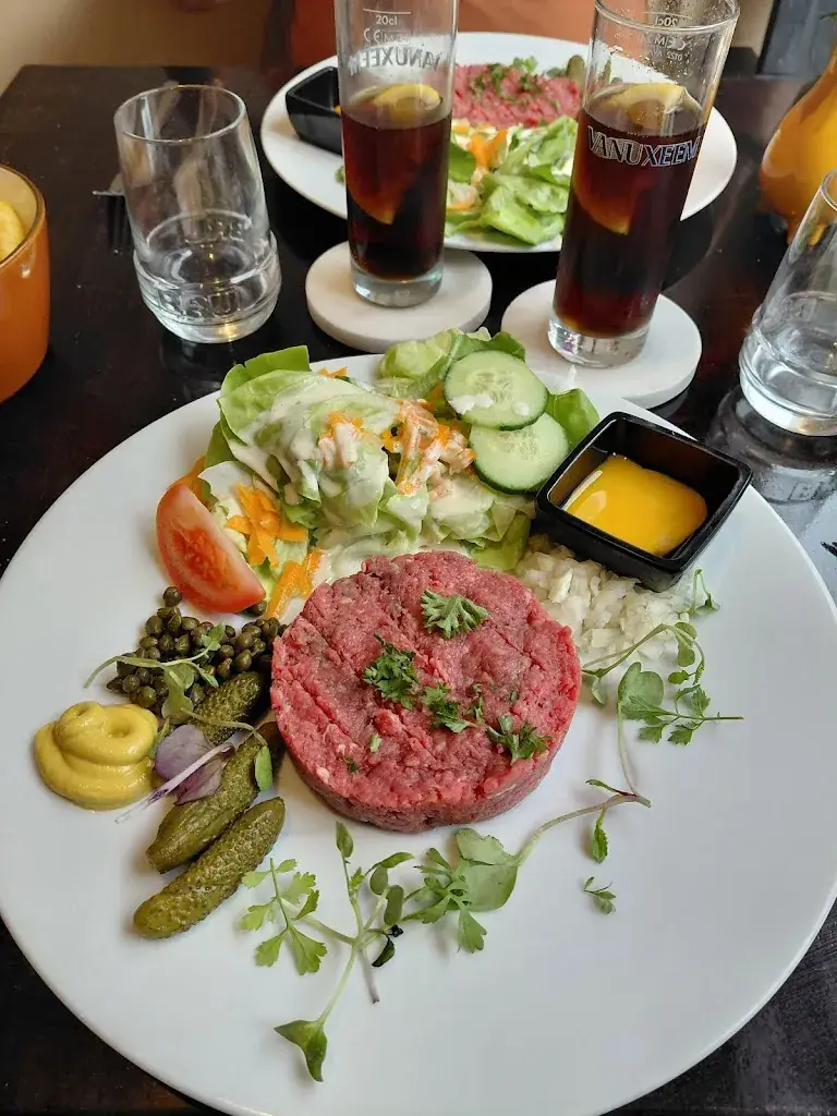 Lydia Van Renterghem_Bistro dumont_Panne_Bewertung